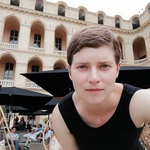 Meet your Posher, Julia